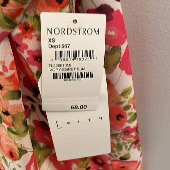 Romper - Picture 8 of 8